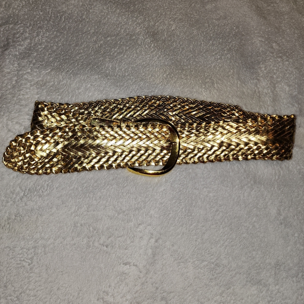 Gold belt new